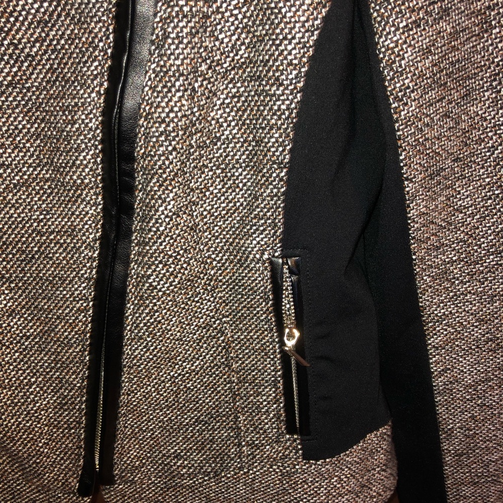 White House black market blazer - Picture 3 of 7